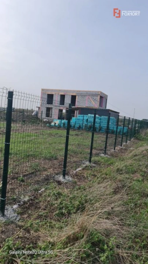 Teren intravilan 540 mp cu toate utilitatile, zona Metro 2 - 1