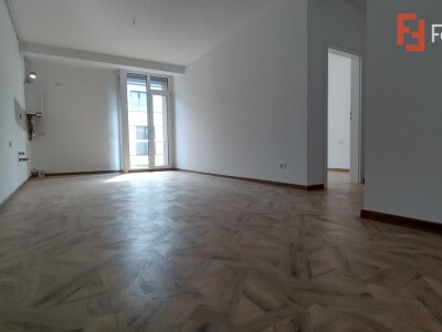 Apartament 2 camere , zona Torontalului