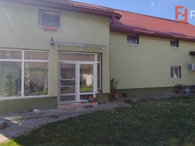 Casa individuala , Sacalaz - Curte 1730 mp