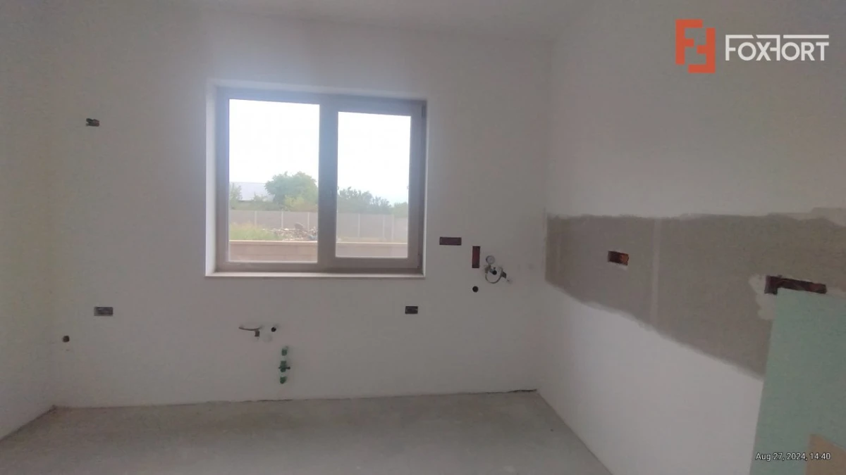 COMISION 0% Casa individuala 5 camere, Sacalaz - Zona centrala, garaj - 6