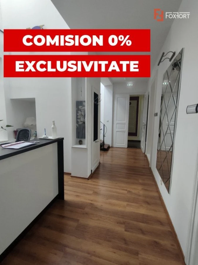 Ture in cabinet medical de inchiriat in incinta DENOVOCLINIC - 1