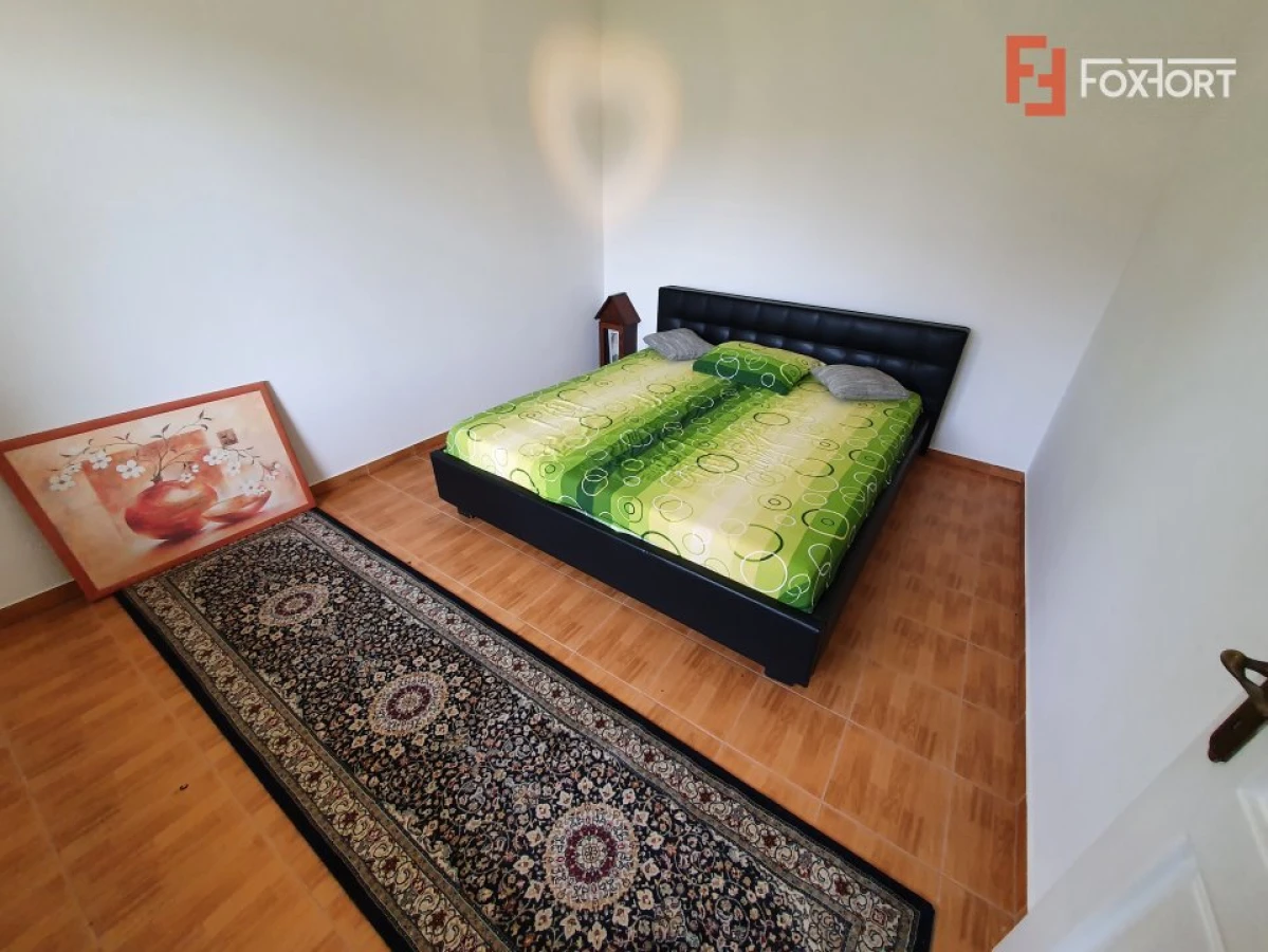 Casa cu 5 camere, 236 mp, teren 5805 mp, Brestea - Denta - 4