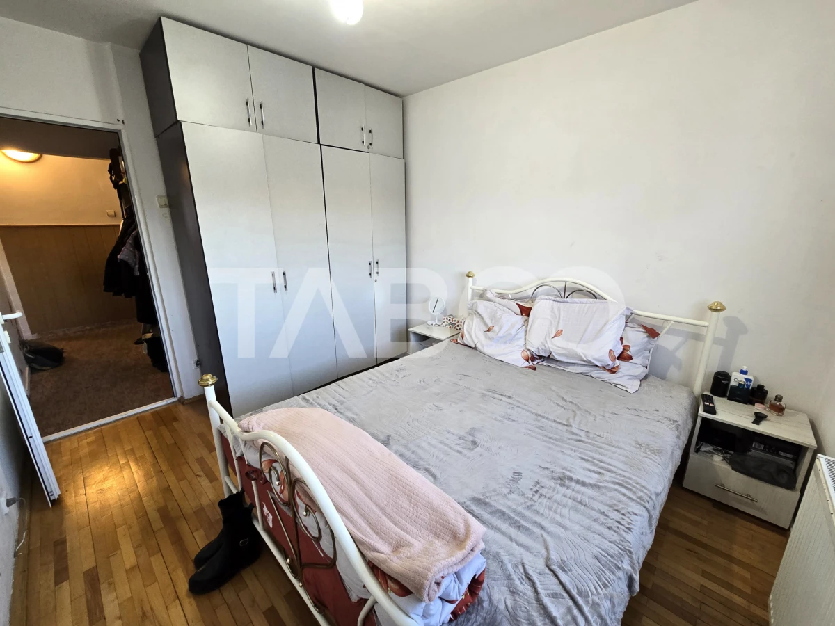 Apartament decomandat de vanzare 3 camere 2 bai pivnita Turnisor Sibiu - 9