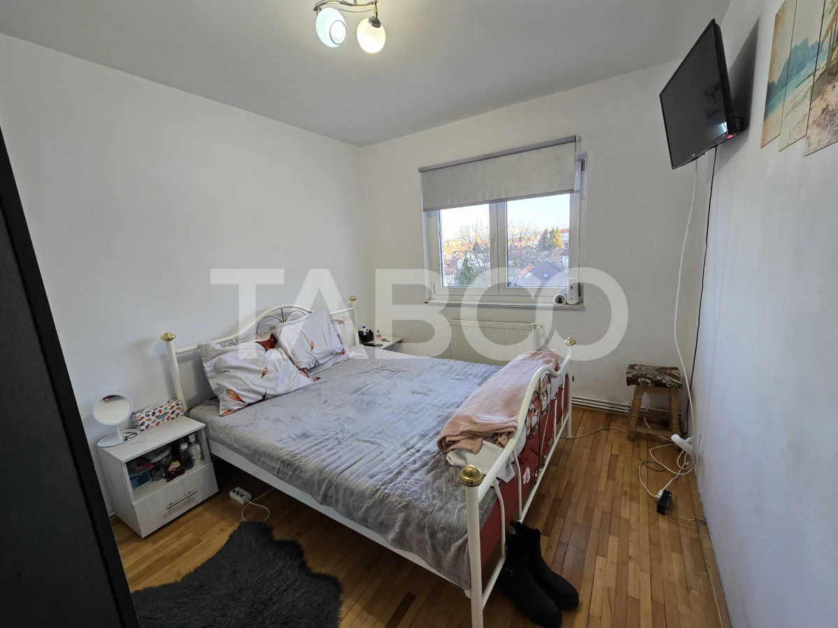 Apartament decomandat de vanzare 3 camere 2 bai pivnita Turnisor Sibiu - 4