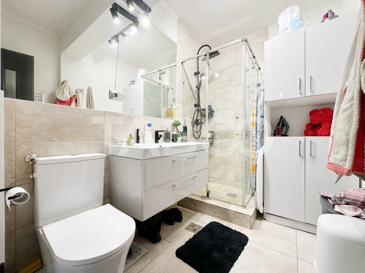 De vanzare apartament 2 camere la cheie in cartier Europa si garaj - 5