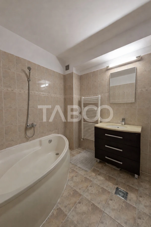 De vanzare apartament 3 camere Buna Ziua zona retrasa - 5