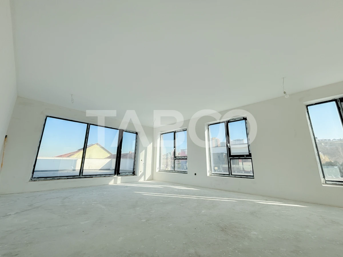 De vanzare casa tip duplex 5 camere zona Campului cartier Manastur - 2