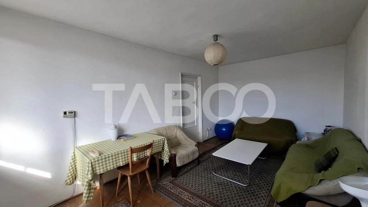 EXCLUSIVITATE-Apartament 3 camere decomandat 71 mp zona Mihai Viteazul - 2