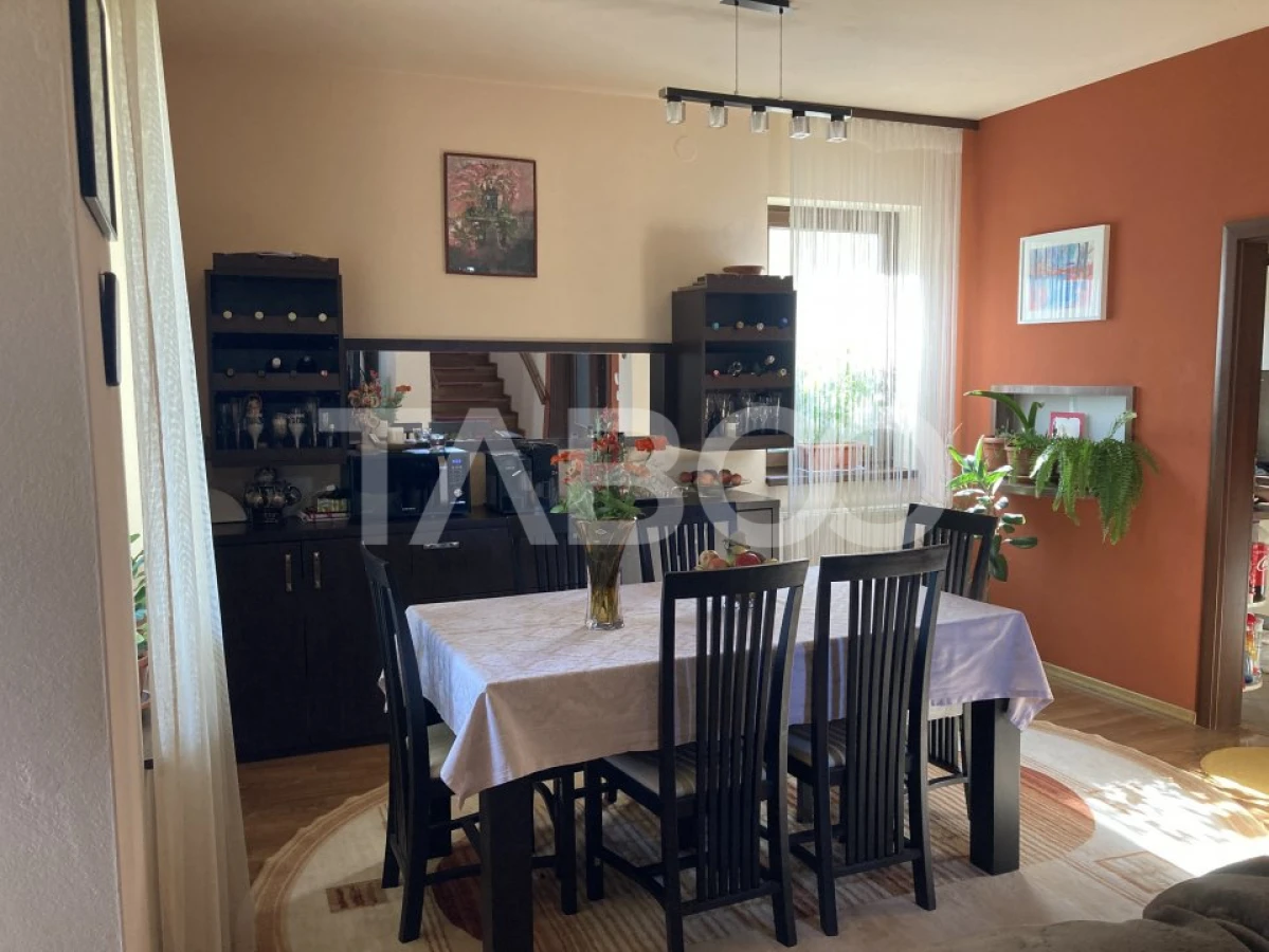 Casa individuala cu 7 camere de vanzare in Sibiu zona Selimbar - 9