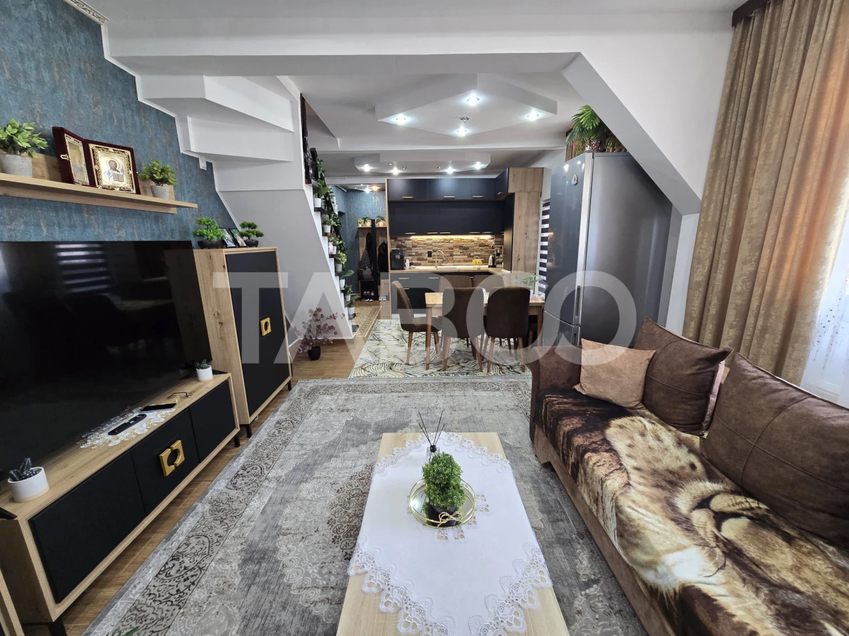 Apartament de vanzare 3 camere balcon mobilat totul nou Mihai Viteazul - 1