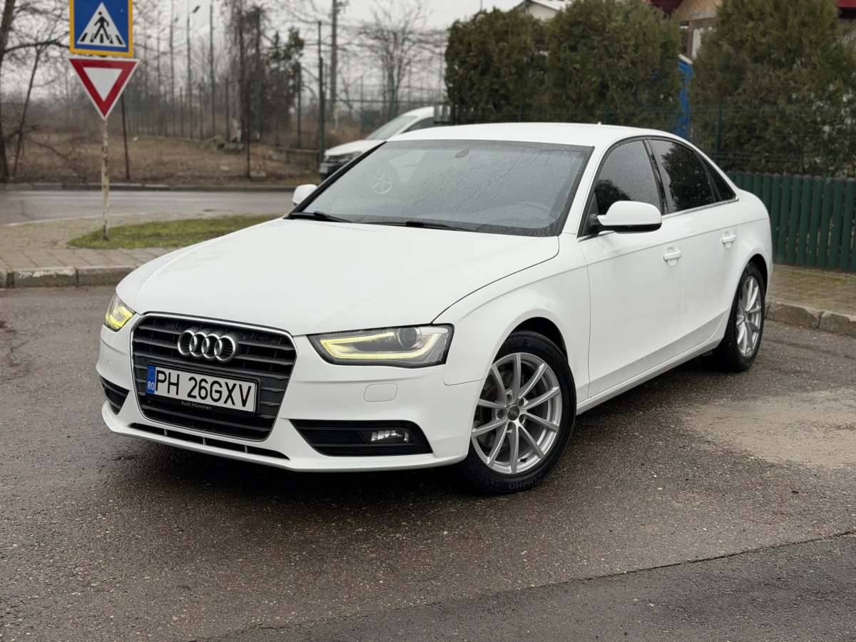 Audi A4 2.0 Diesel S- Line - Facelift - 3