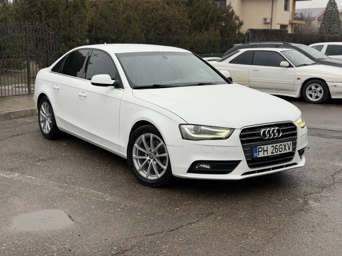 Audi A4 2.0 Diesel S- Line - Facelift - 4