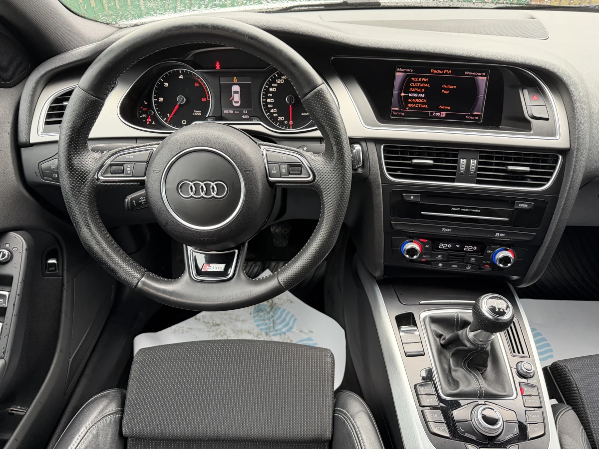 Audi A4 2.0 Diesel S- Line - Facelift - 7