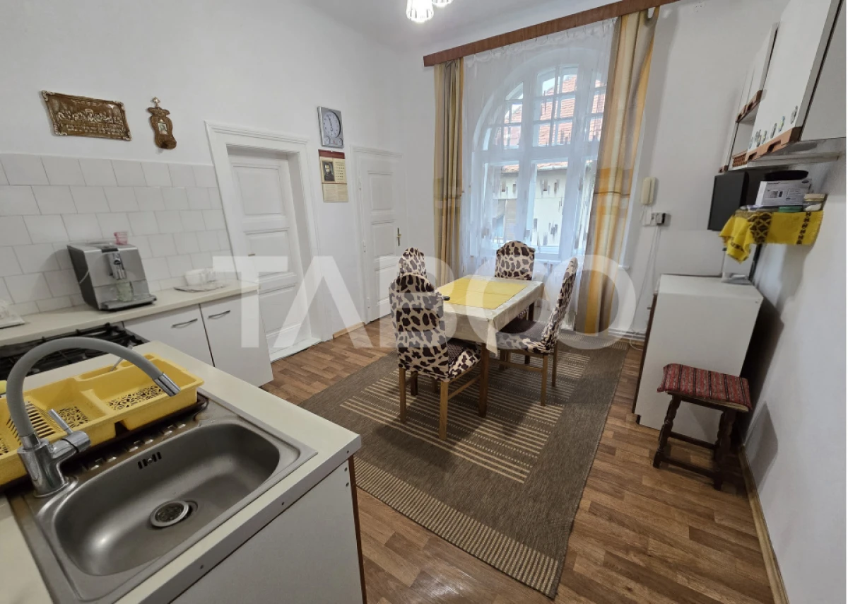 Apartament decomandat 4 camere 130mpu pivnita acces auto Orasul de Jos - 7