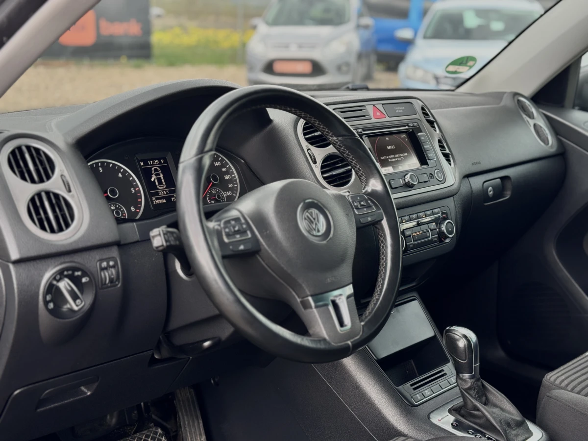 Volkswagen Tiguan 4X4 DSG - 5