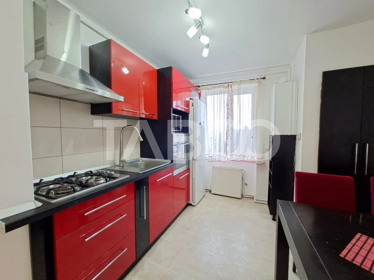 Apartament cu 3 camere si balcon de vanzare in Sibiu zona Rahovei - 2