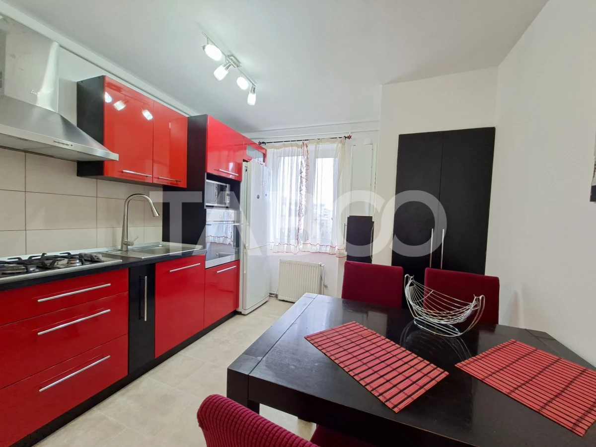 Apartament cu 3 camere si balcon de vanzare in Sibiu zona Rahovei - 1