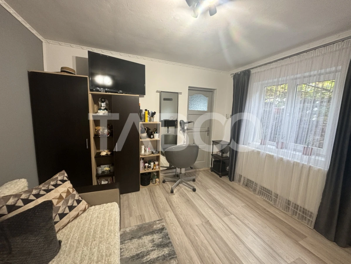 Casa individuala de vanzare cu 470 mp teren zona linistita Sura Mare - 8