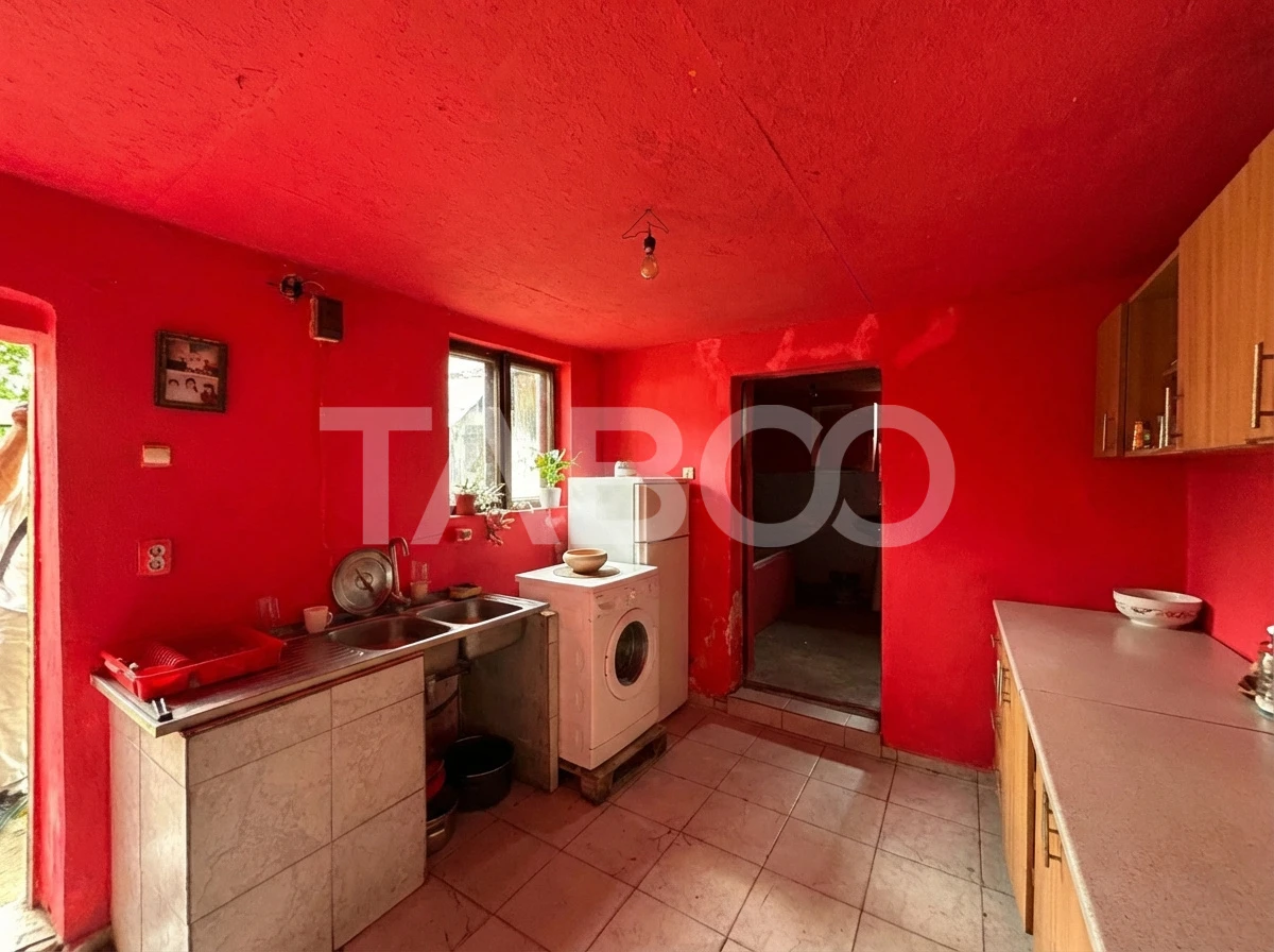 EXCLUSIVITATE Casa individuala + teren Sura Mica COMISION 0 % - 2