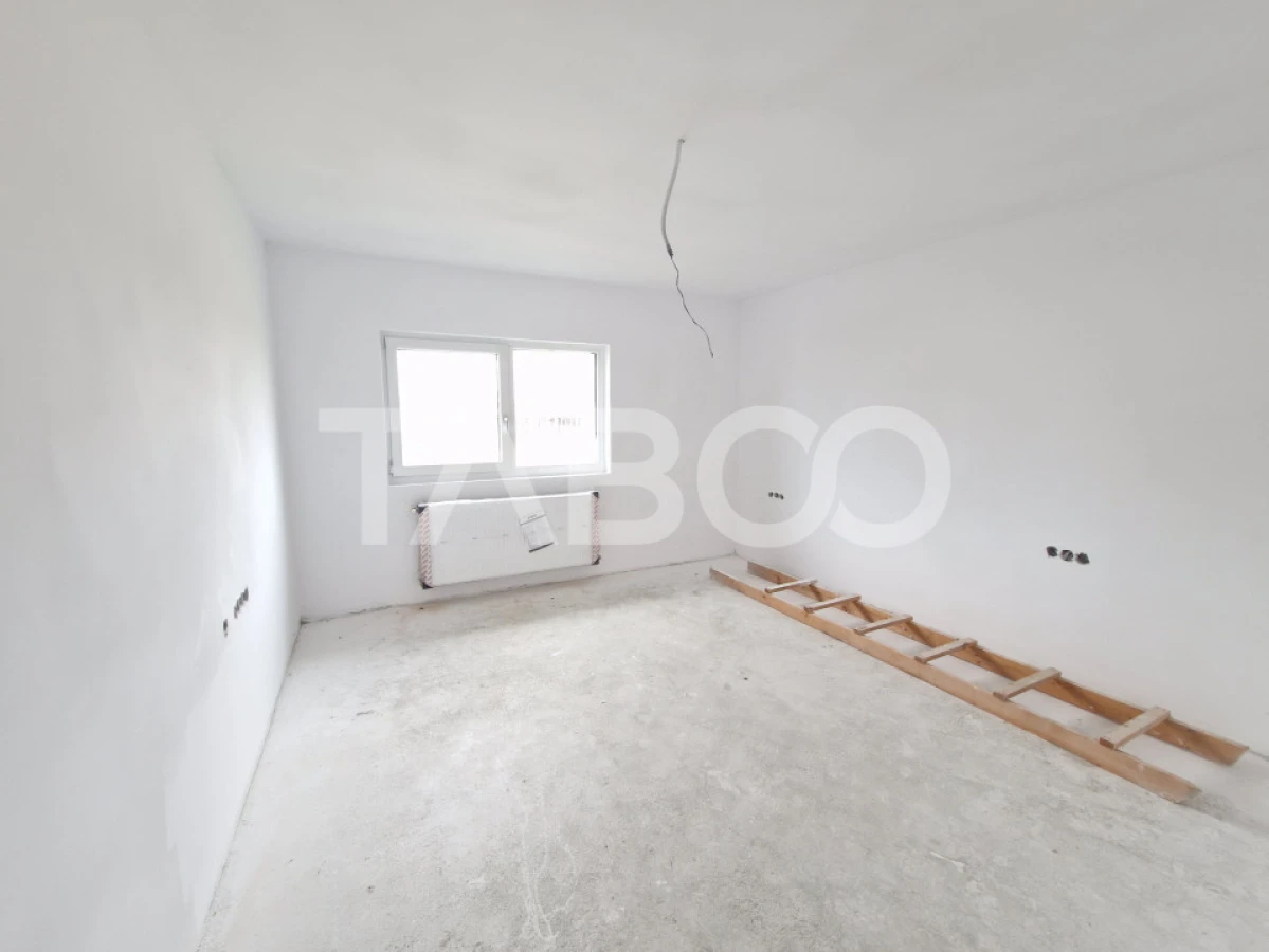 Casa individuala de vanzare 4 camere 300 mp teren Exterior Sibiu - 6