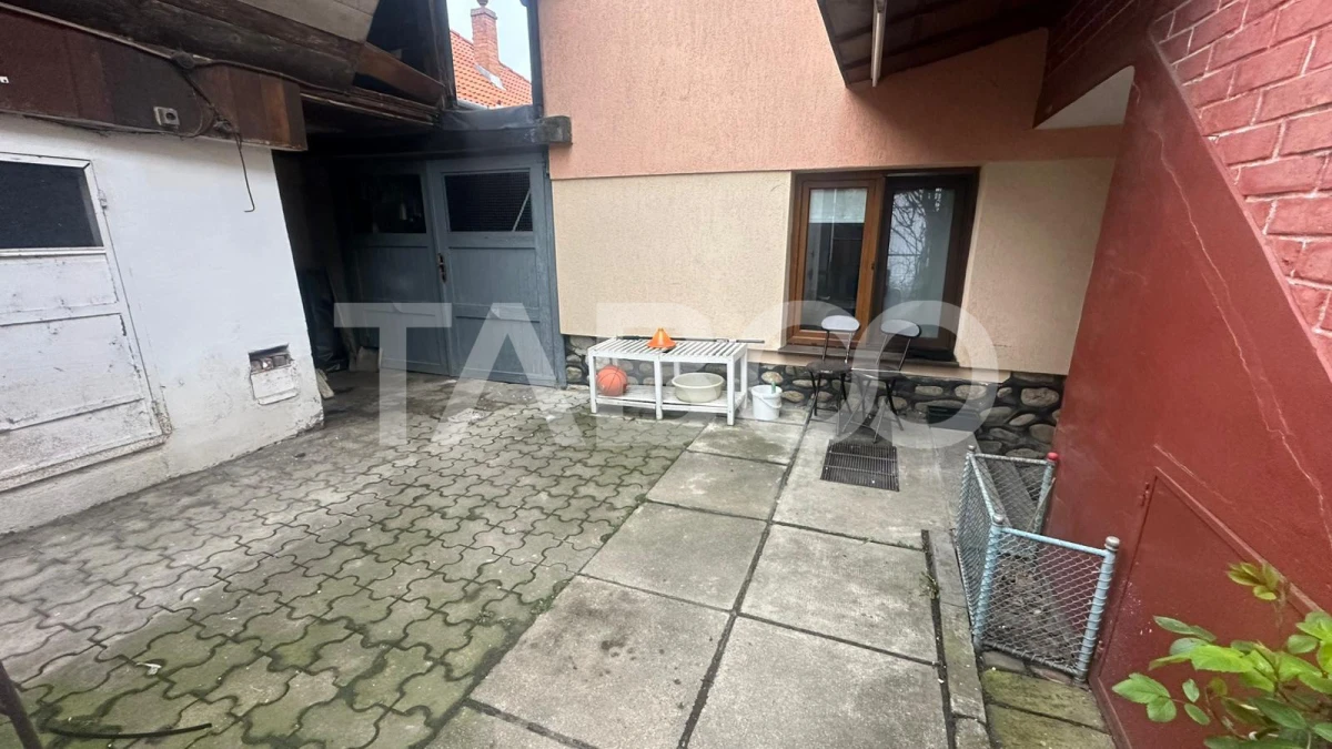 Apartament 105 mpu cu curte la casa 3 camere zona Tiglari Sibiu - 6