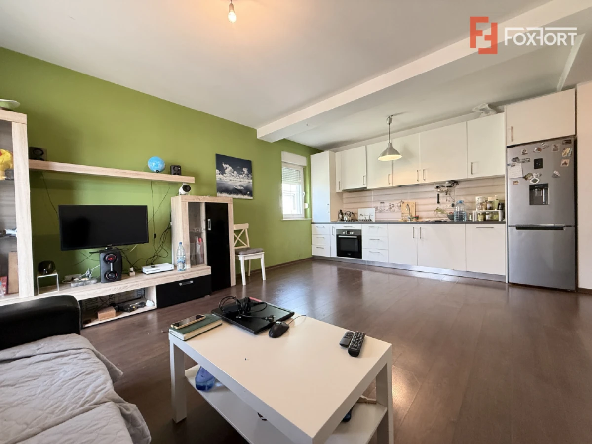 Apartament cu 3 camere + loc de parcare in zona Blascovici - 1