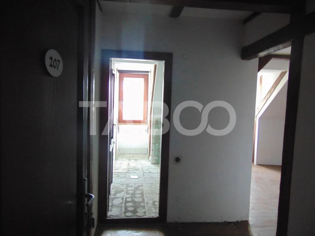 Pensiune cu 19 camere de inchiriat in Sibiu zona Centrala - 6