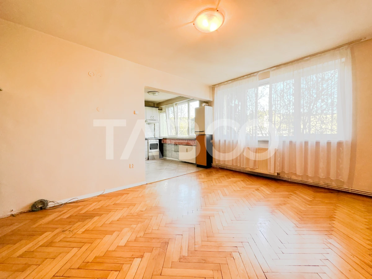 Apartament cu 3 camere de vanzare in cartierul Grigorescu - 1