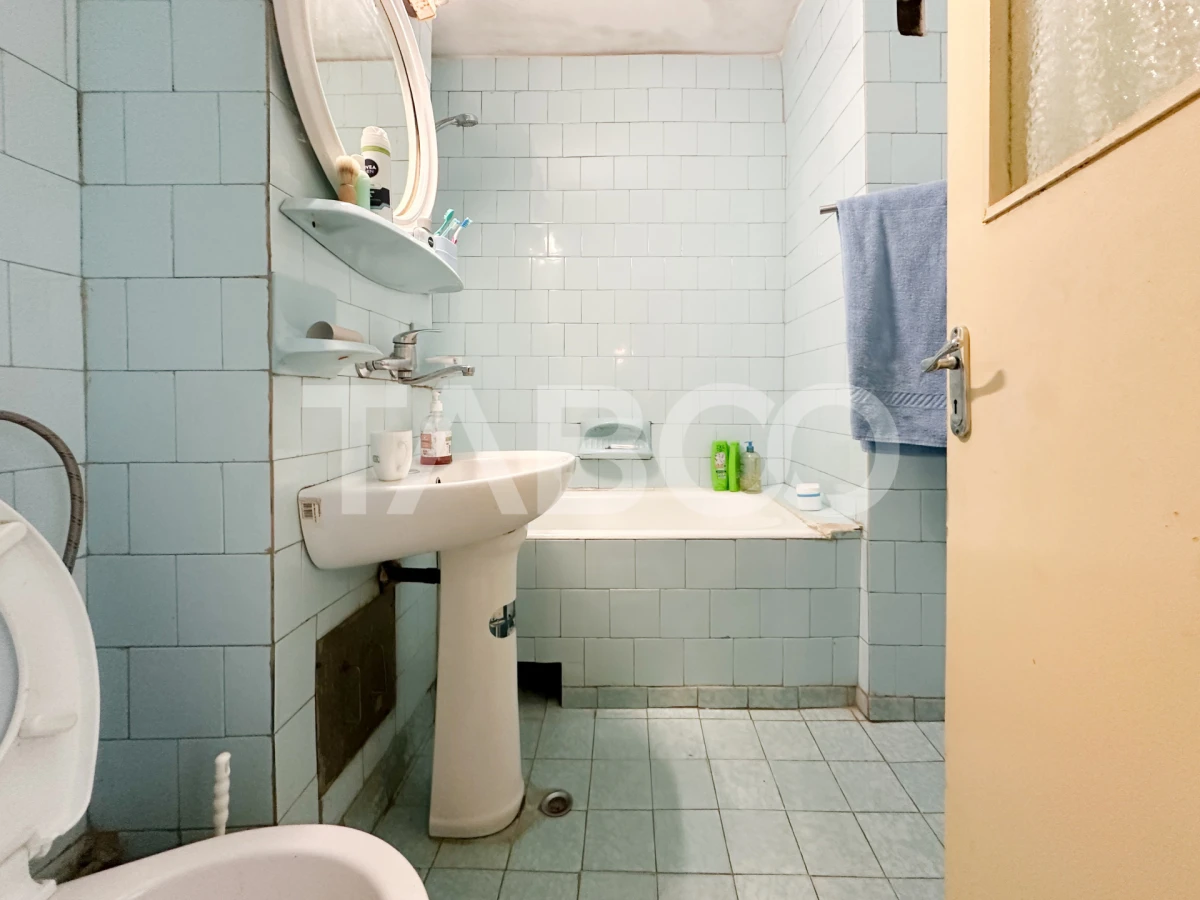 Apartament cu 4 camere si 2 bai de vanzare in zona Primaveii - 7