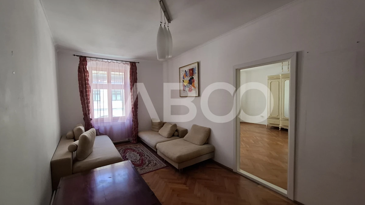 Apartament 2 camere de vanzare 70 mp zona Centrul Istoric - 4