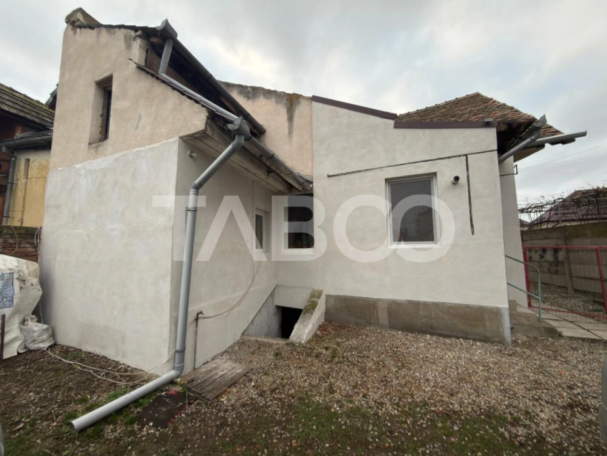 Casa individuala pretabila spatiu comercial teren 400 mp Piata Cluj - 5