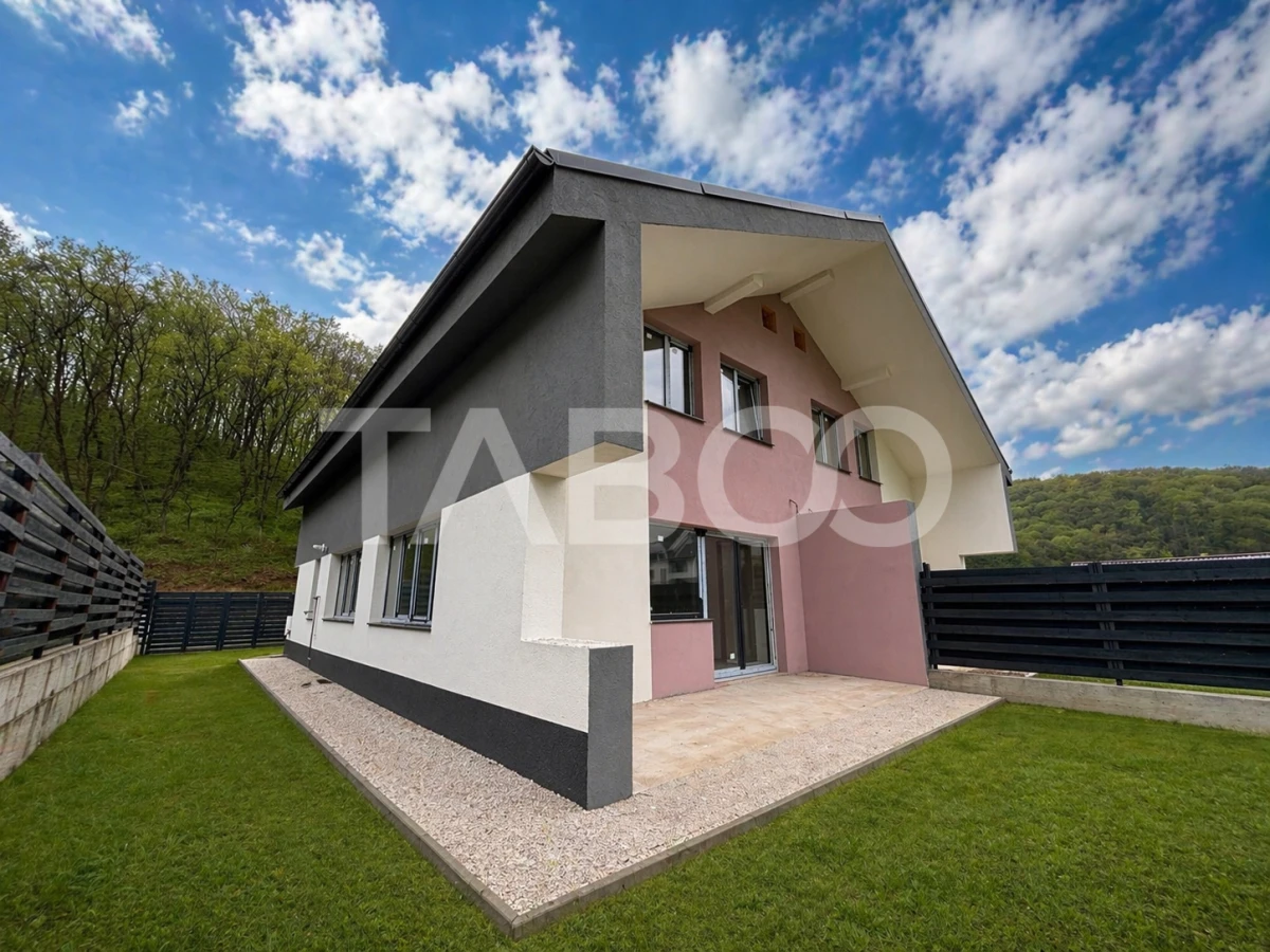 Casa tip duplex 4 camere si curte generoasa de vanzare in Tauti - 1