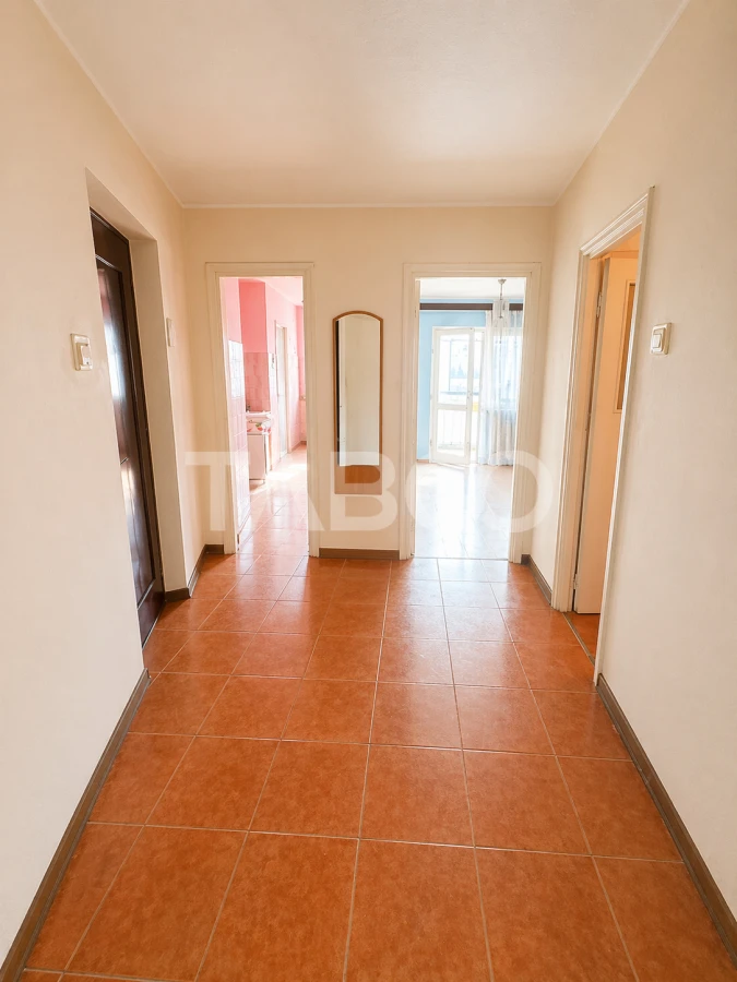 Apartament cu 2 camere decomandate etaj intermediar cartier Manastur - 1