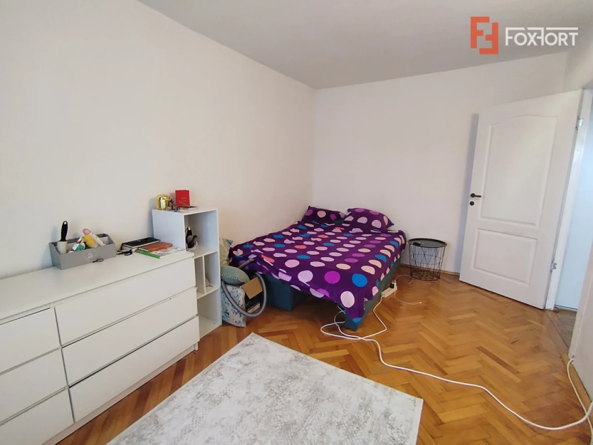 Apartament cu 2 camere de vanzare in zona Spitalul Judetean - 3