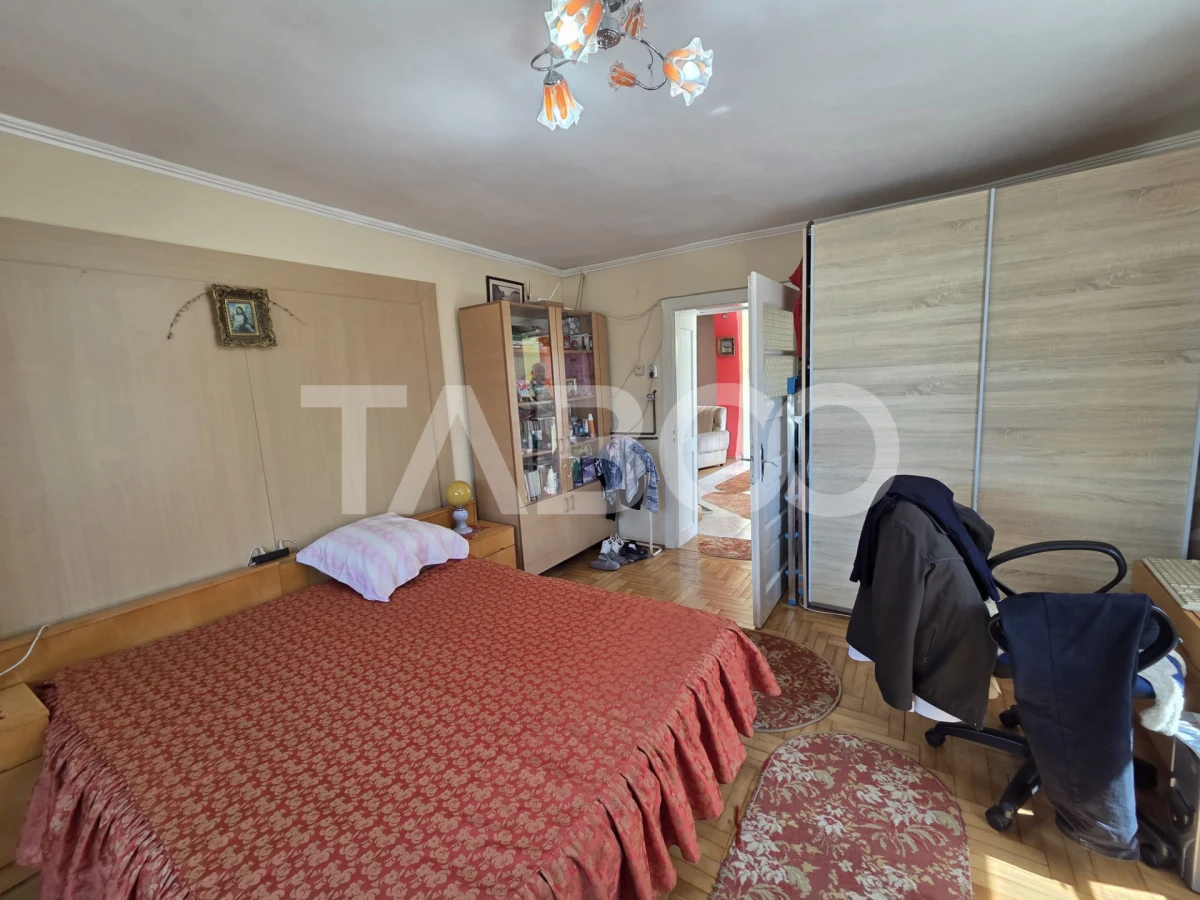 Casa individuala de vanzare 3 camere curte si gradina Beclean - 8