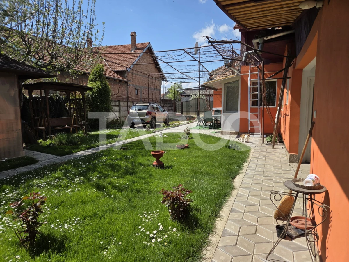 Casa individuala de vanzare 3 camere curte si gradina Beclean - 3