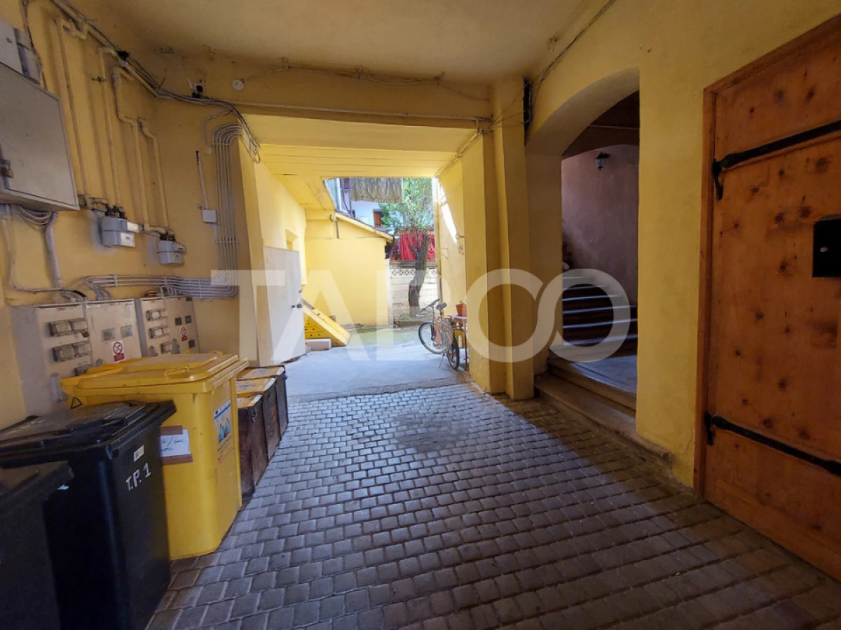 Apartament de vanzare la casa 2 camere 56 mpu Sibiu Centrul Istoric - 9