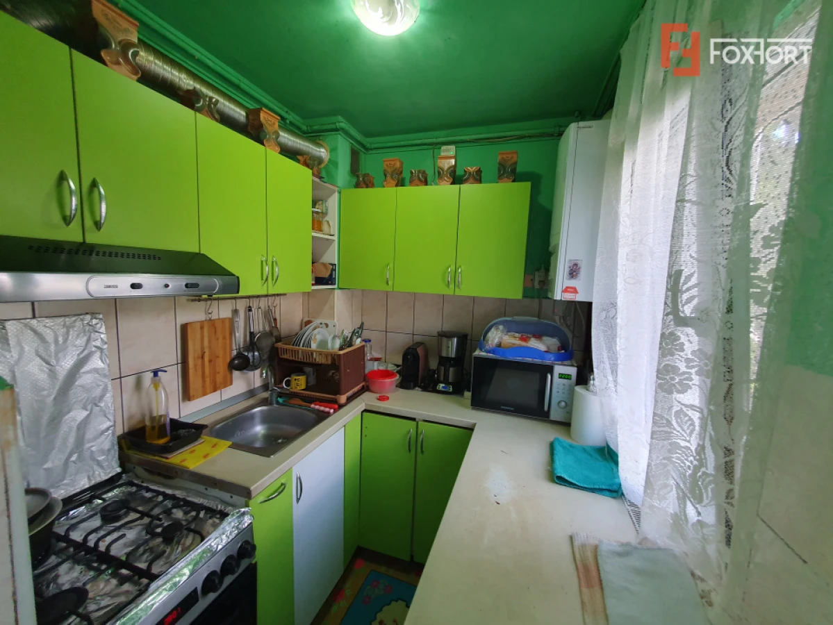 Apartament 4 camere, etaj 1, centrala proprie, zona Dacia - 5