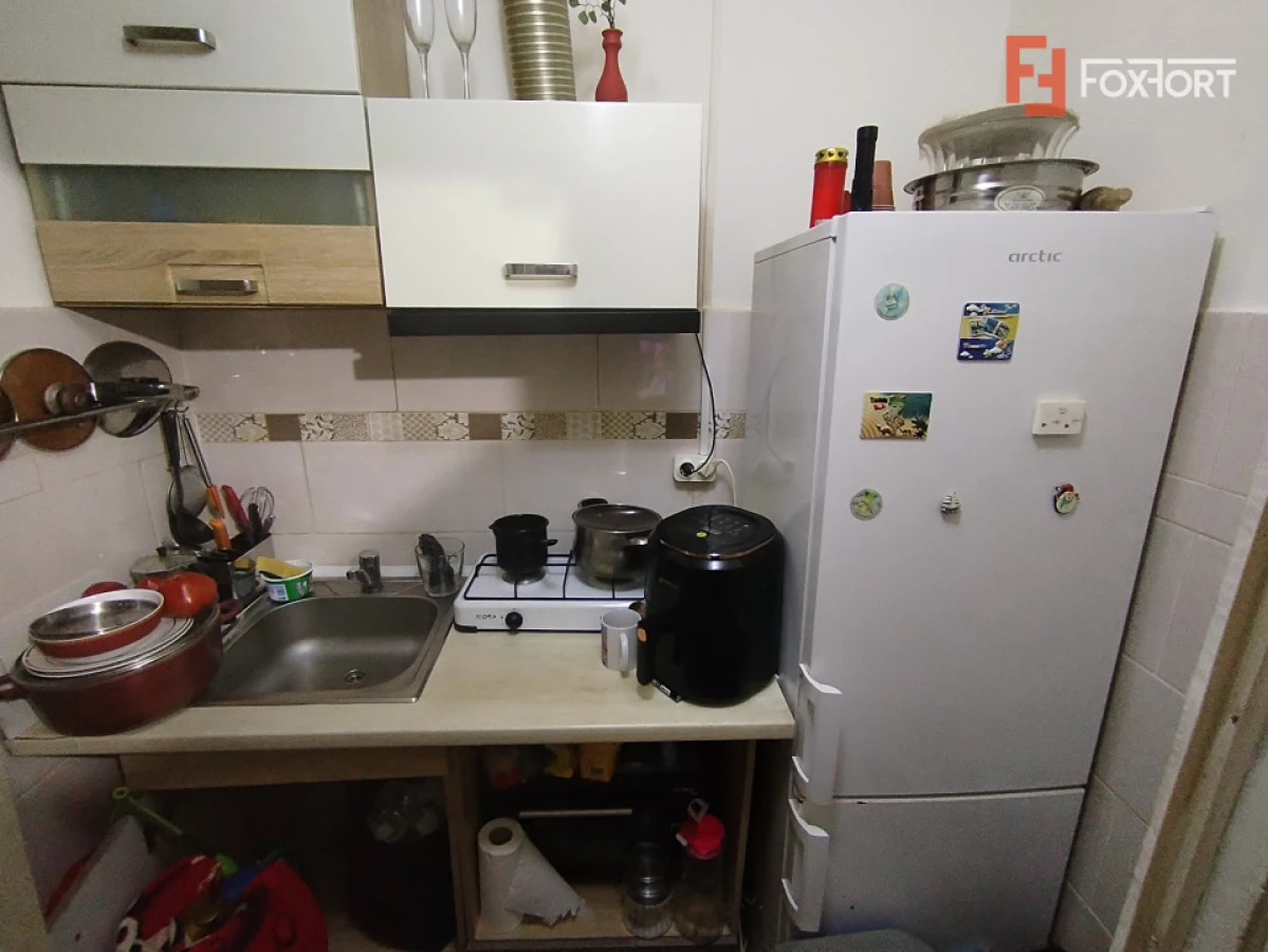 Apartament cu o camera de vanzare in zona Buziasului - 3