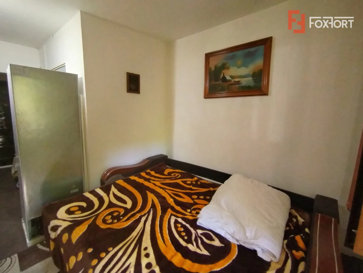 Apartament cu o camera de vanzare in zona Buziasului - 2