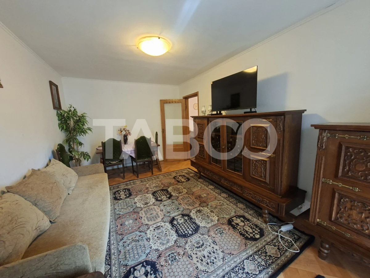 Apartament 3 camere etaj 1 de inchiriat zona Scoala de Inot Sibiu - 1