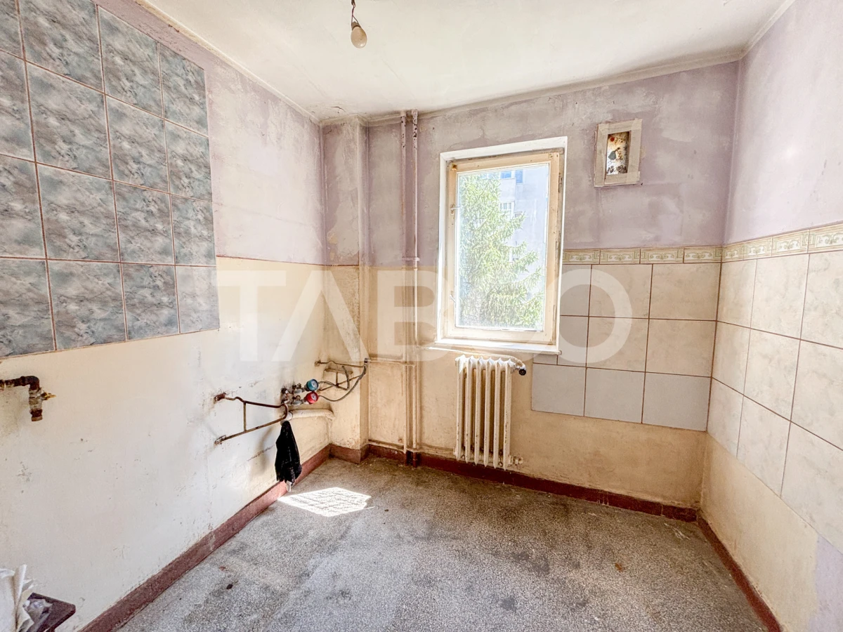 Apartament 2 camere decomandate etaj 1 cu balcon cartier Manastur - 4