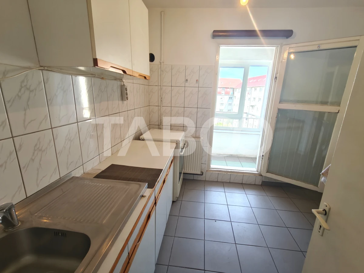 Apartament decomandat 2 camere cu pivnita si balcon - zona Terezian - 6
