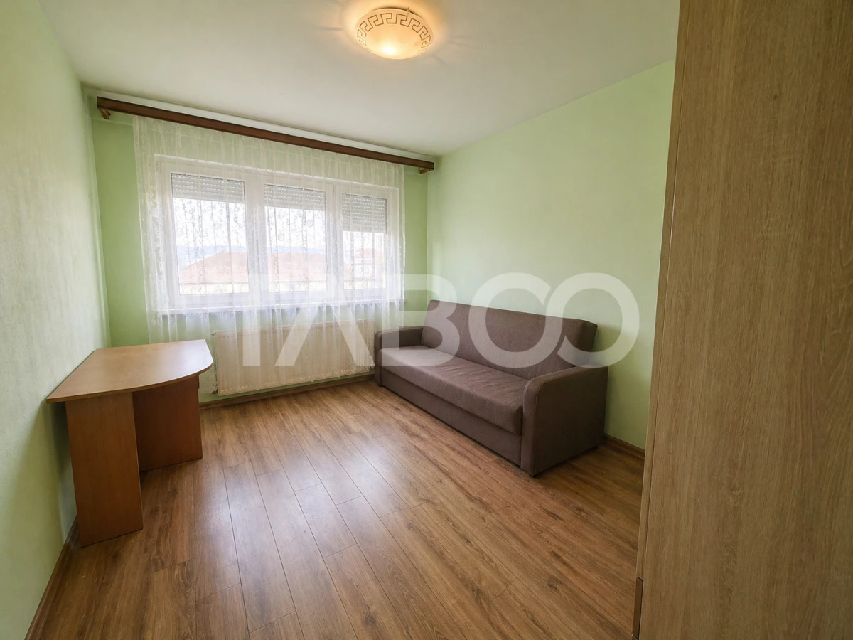 Apartament decomandat de vanzare 2 camere balcon lift Mihai Viteazul - 2