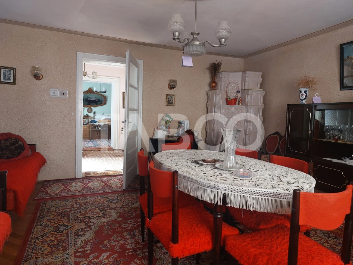 Casa individuala 78 mp zona centrala pretabila regim hotelier Sibiu - 2
