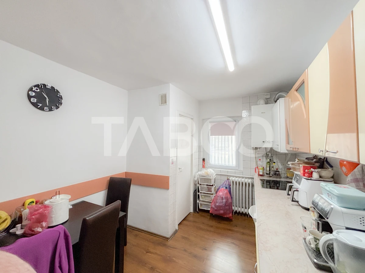 Apartament cu 4 camere de vanzare decomandate cartier Marasti - 5
