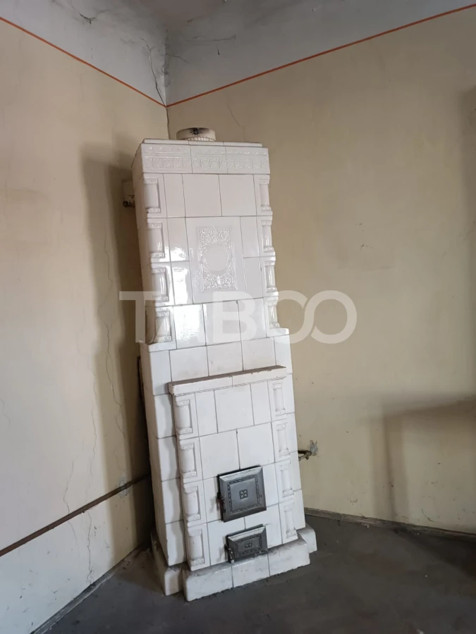Apartament cu 2 camere de vanzare in centrul Clujului la etajul 1 - 3