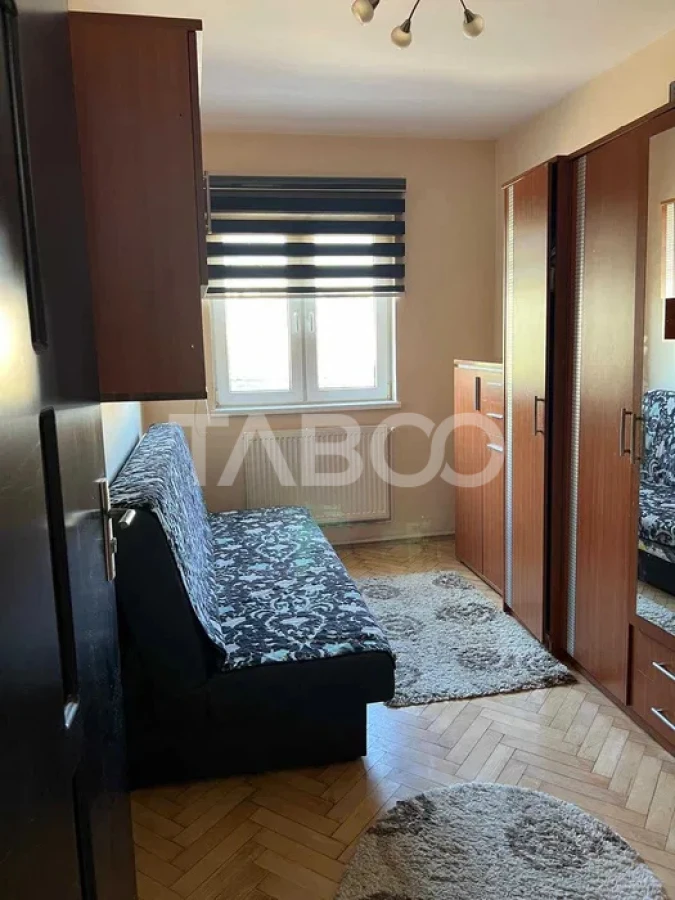 Apartament 3 camere decomandate de inchiriat zona Kaufland Manastur - 2