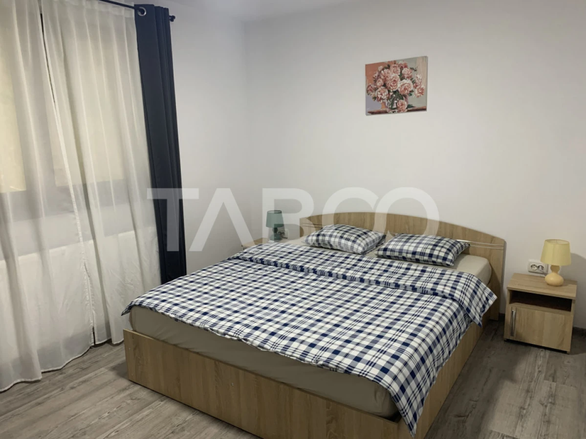 Casa 8 camere 7 bai 284 mp 225mp curte libera in Porumbacu de Sus - 3