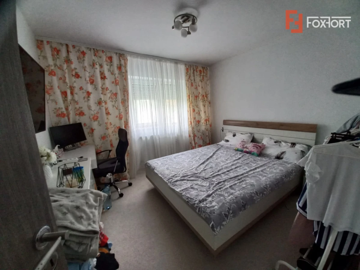Apartament cu 3 camere de vanzare in zona Lipovei - 2